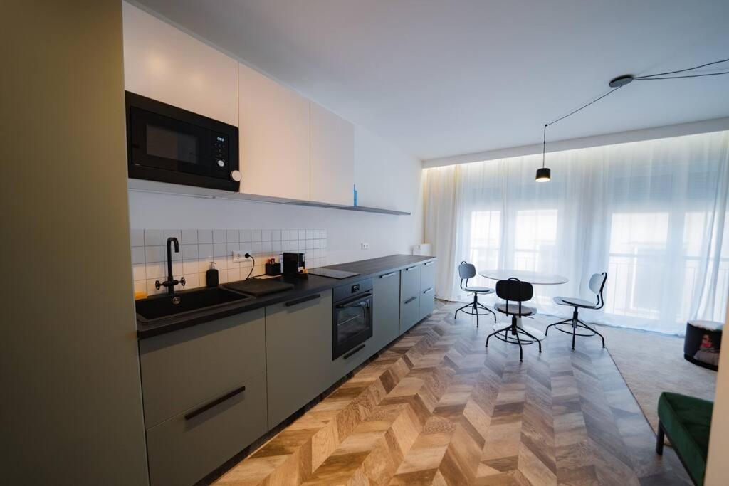 Designer Flat Heart Of The City Budapest Ngoại thất bức ảnh